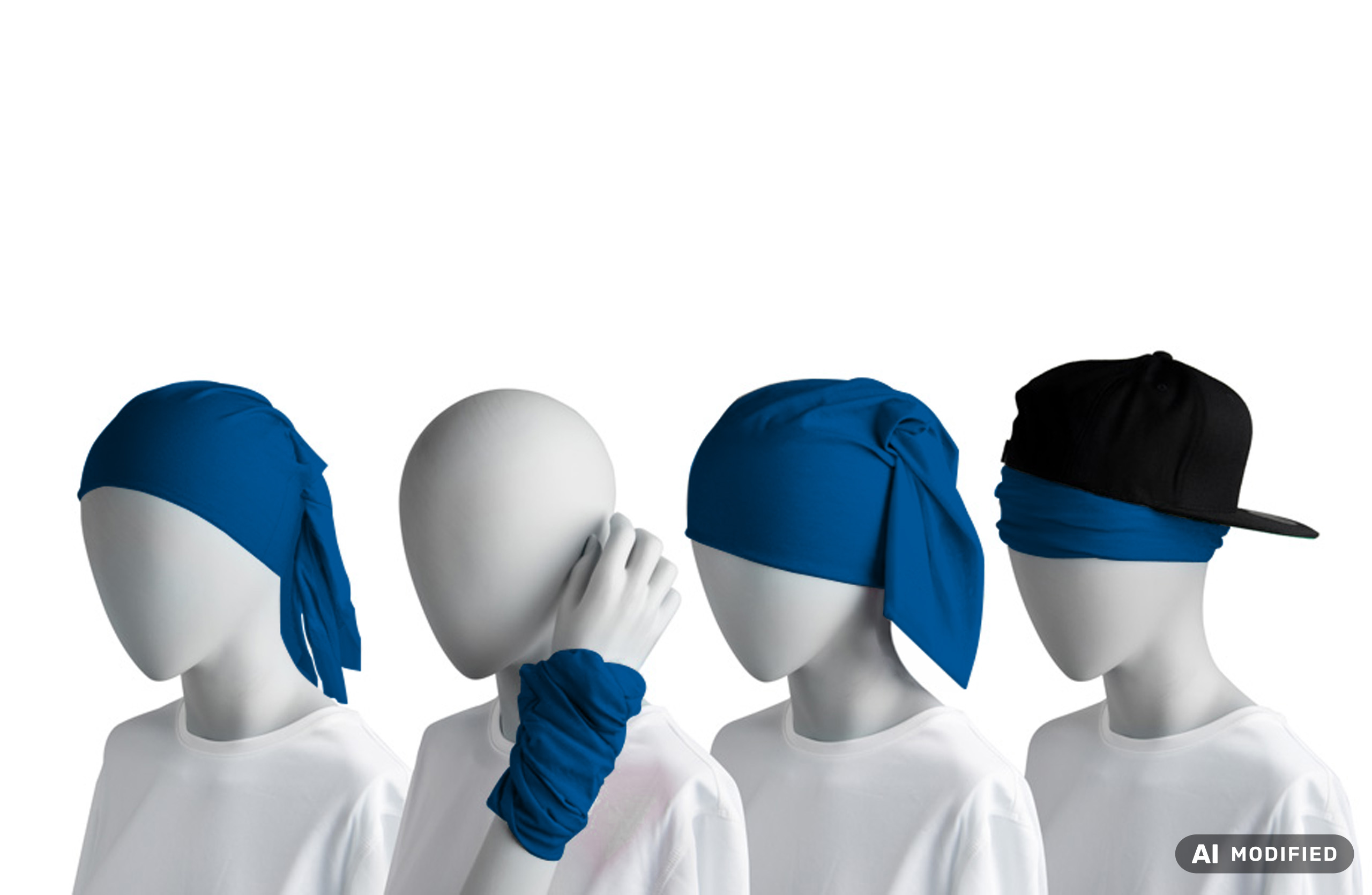 Vier weiße Schaufensterpuppen mit einem blauen Multifunktionstuch in verschiedenen Tragevarianten als Kopftuch, Stirnband und Schweißband.