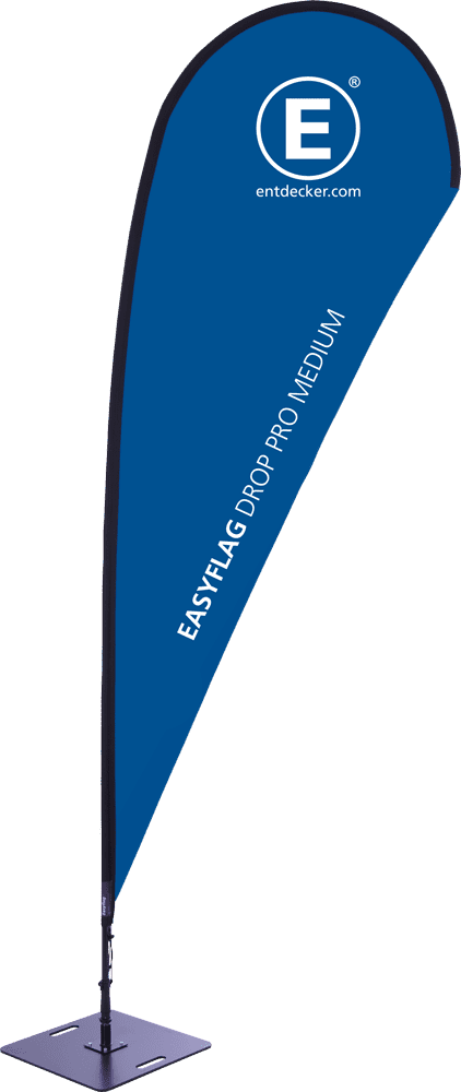 Easyflag Pro Beachflag 'Easyflag Pro' in blauer Farbe mit weißem Text 'EASYFLAG DROP PRO MEDIUM', auf einem stabilen Standfuß.