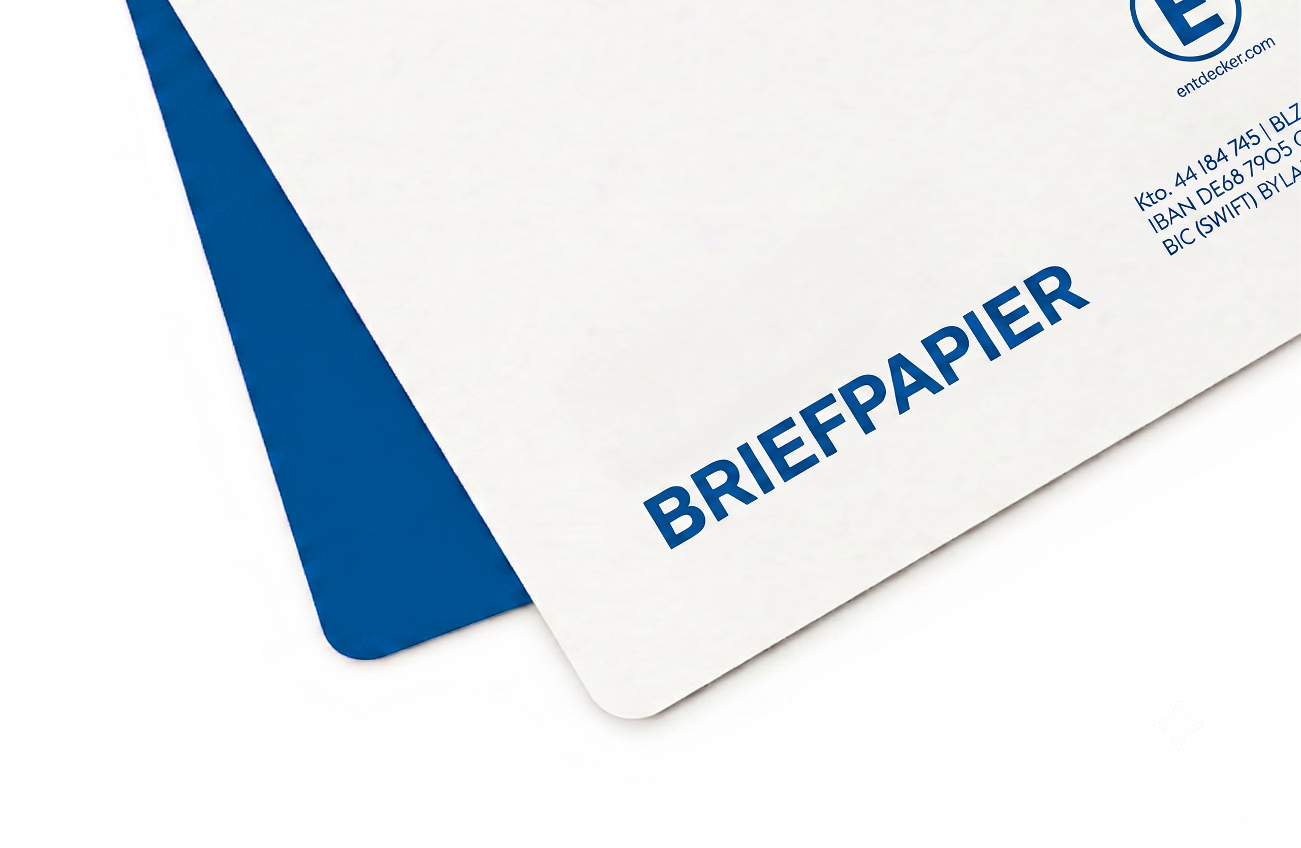 Bedrucktes Briefpapier mit abgerundeten Ecken