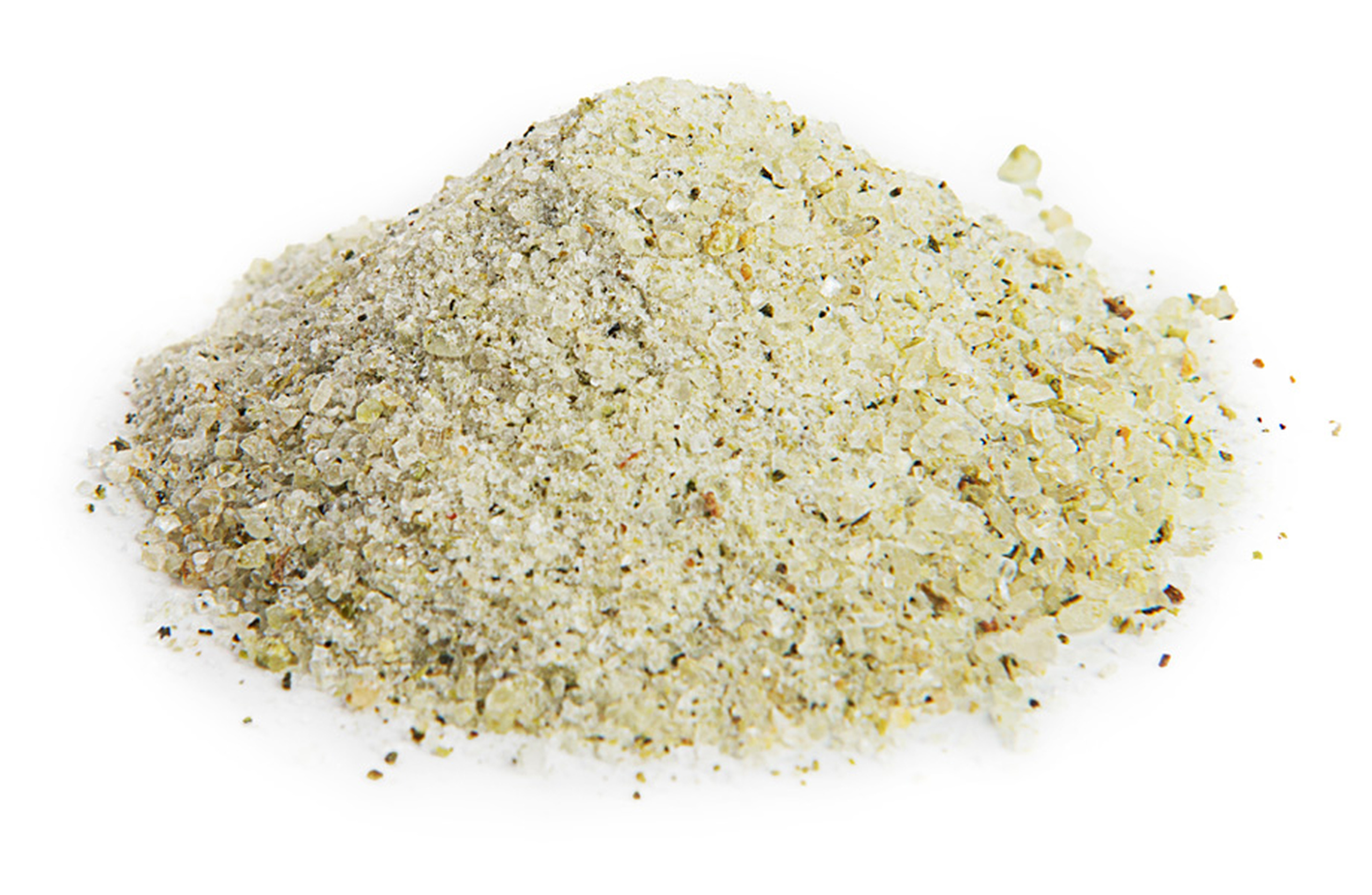 Häufchen des grünfarbenen Gourmetsalz Dill-Petersilie auf weißem Hintergrund.