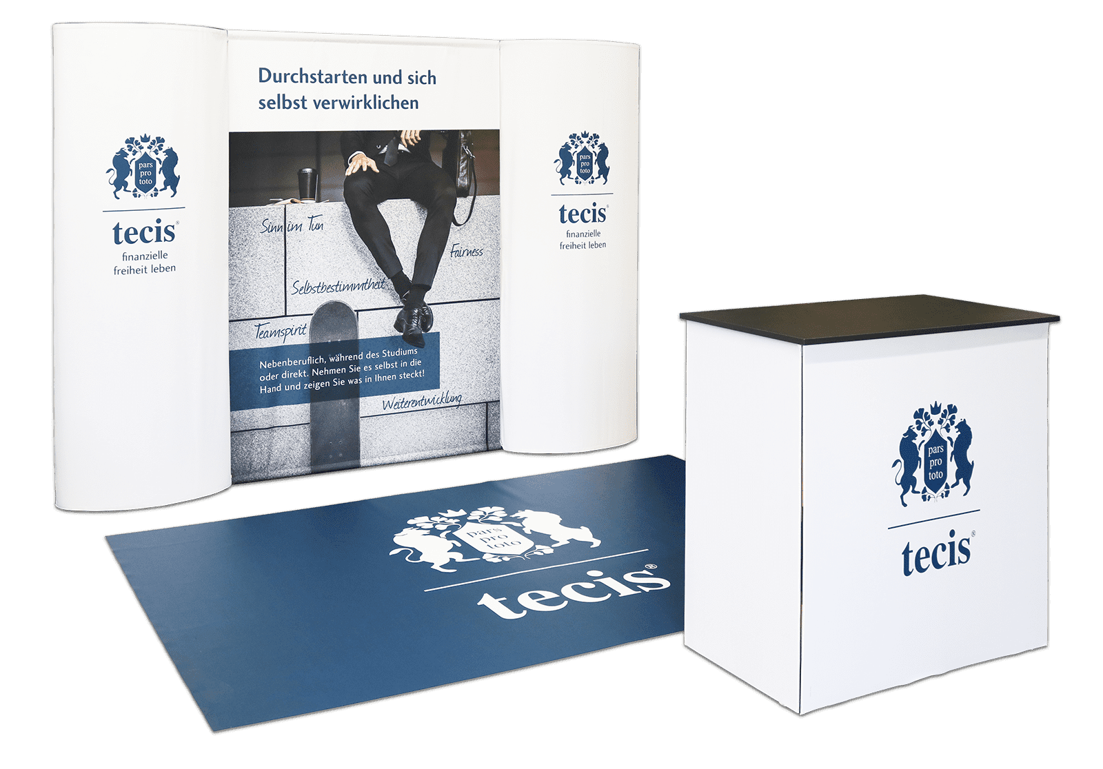 Messestand Tecis Messestand von Tecis mit einem großen Banner, das den Slogan 'Durchstarten und sich selbst verwirklichen' zeigt, sowie einem Stehtisch und einem Teppich.