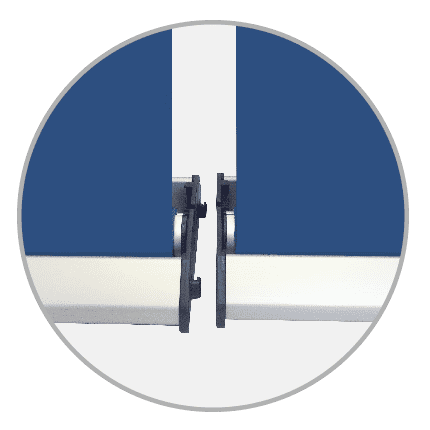 Detailansicht Easywall Flex Detailansicht der Kassettenverbindung des Produkts Easywall Flex von ENTDECKER, zeigt zwei verbundene Kassetten.